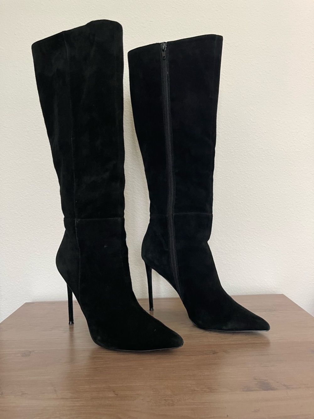 Steve Madden Black Suede Knee-High Pointed-Toe Stiletto Boots